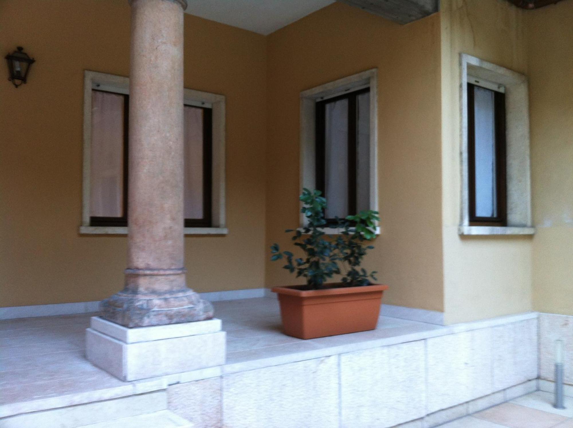 ורונה Romeo Design Rooms מראה חיצוני תמונה